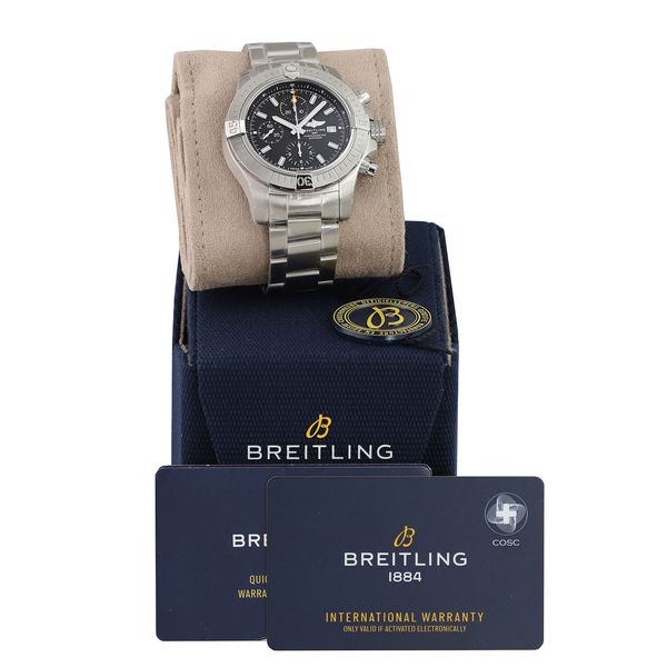 Breitling Avenger Chronograph 45 A13317